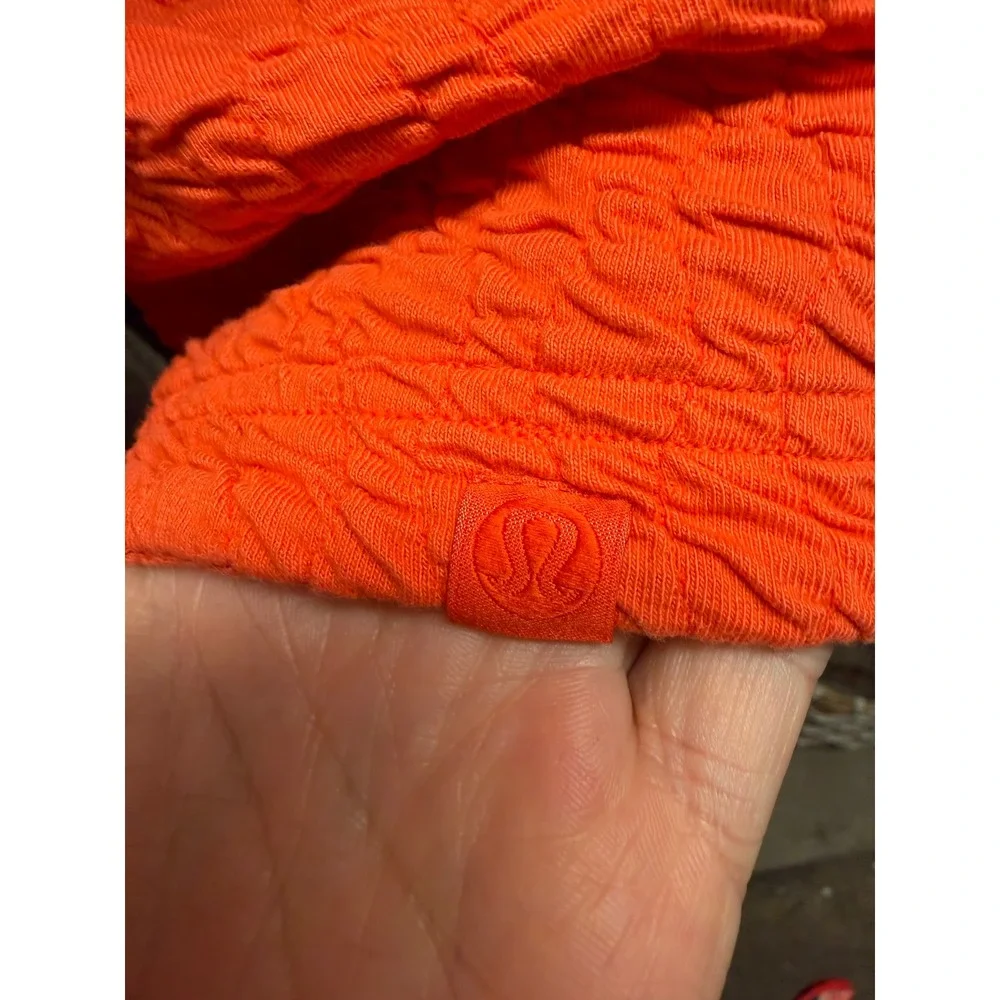 Lululemon Textured Mesh Full Zip Jacket Orange Popcorn Funnel Neck Size 4